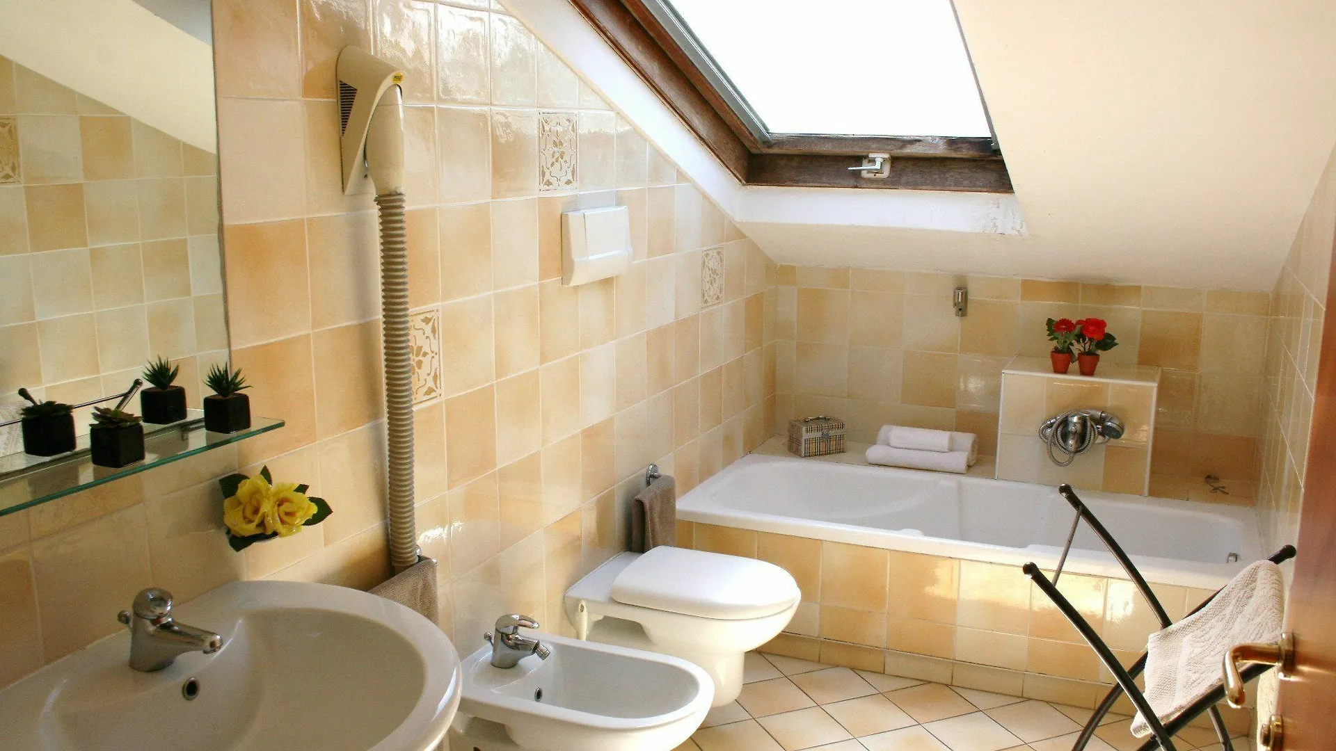 *** Hotel apartamentowy Residenza Villa Margherita Rimini Włochy